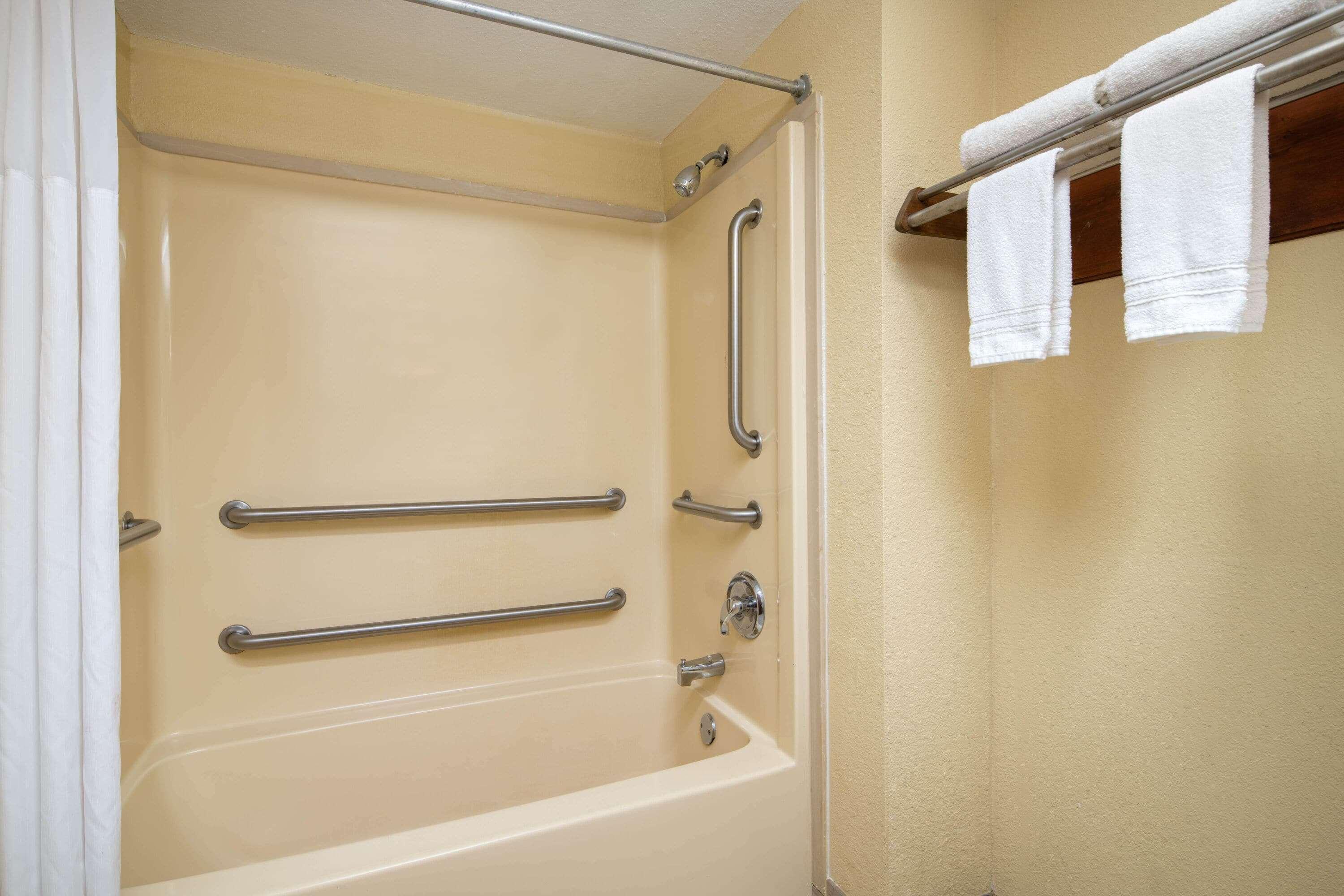 Days Inn By Wyndham Thomaston Esterno foto